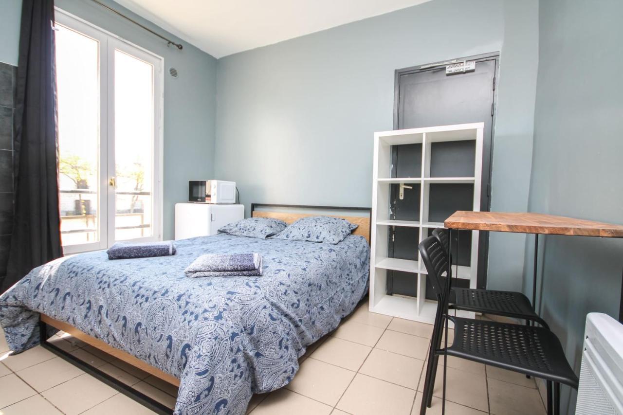 08 - Chambre Proche Paris Et Transports Avec Tv Wifi Saint-Denis  Esterno foto